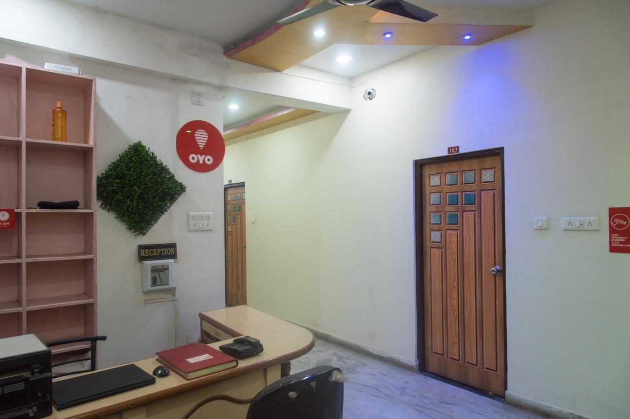 Oyo 11743 Hotel Shree Krishna Удайпур Экстерьер фото