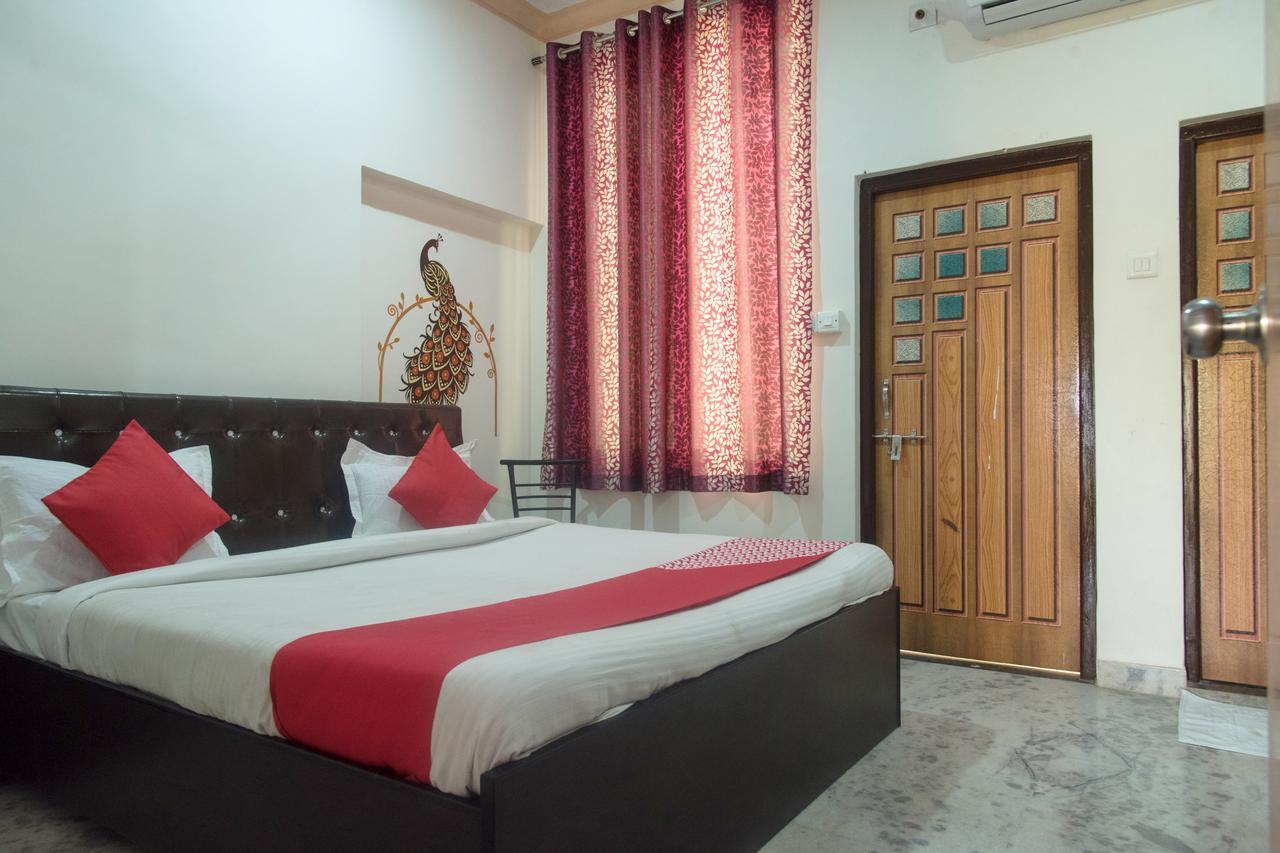 Oyo 11743 Hotel Shree Krishna Удайпур Экстерьер фото