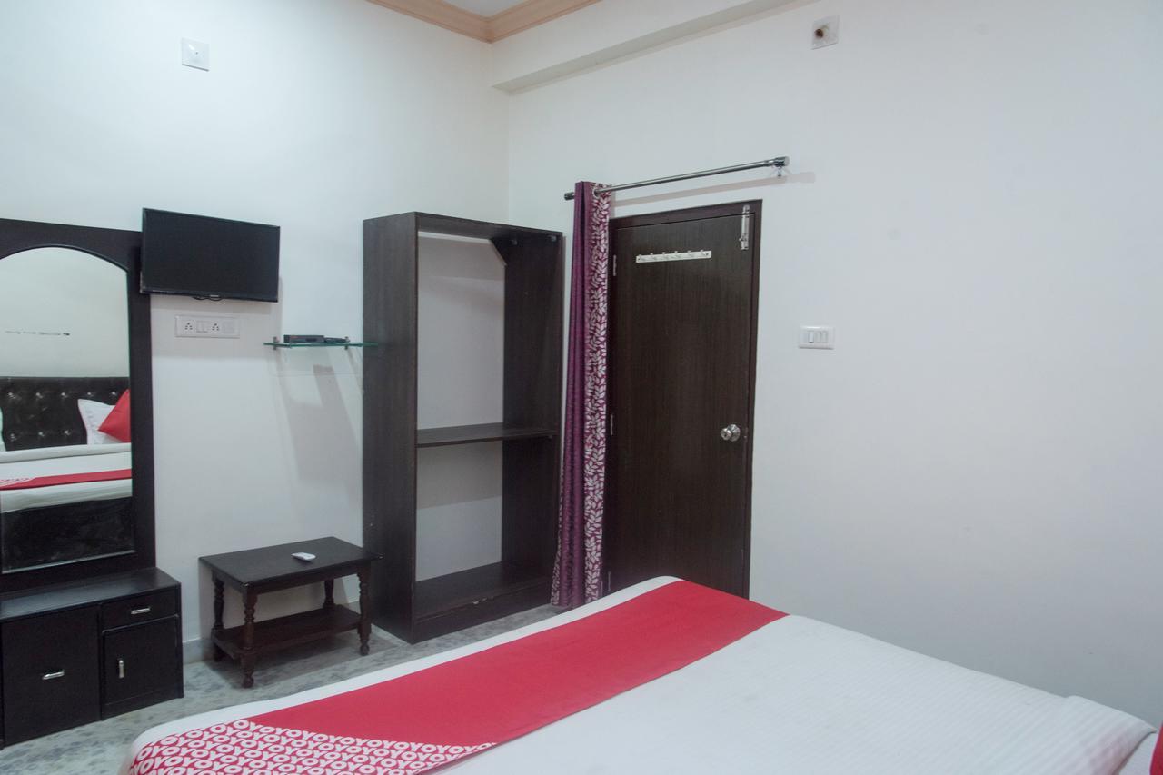 Oyo 11743 Hotel Shree Krishna Удайпур Экстерьер фото